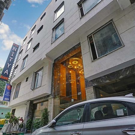 Staybook Hotel Nitya Maharani Free Airport Pickup New Delhi Exterior photo